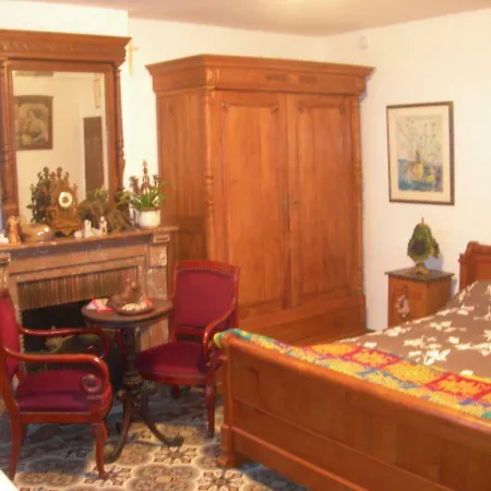 Hotel La Fermette de la Vache Rousse à Rosult Extérieur photo